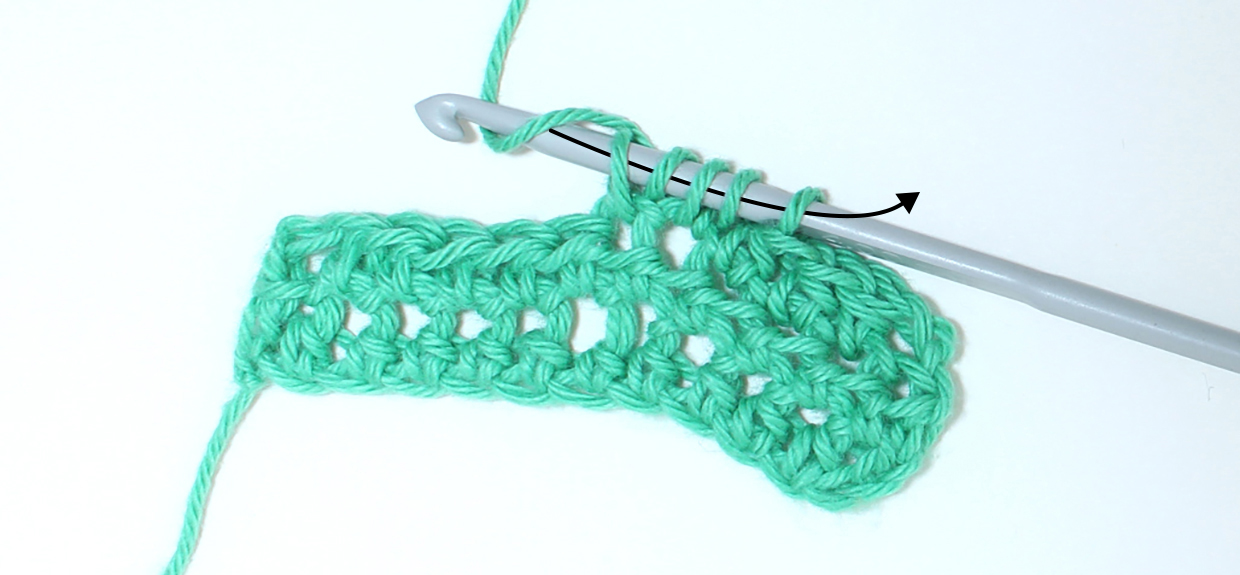 How_to_decrease_crochet_htr_step_05