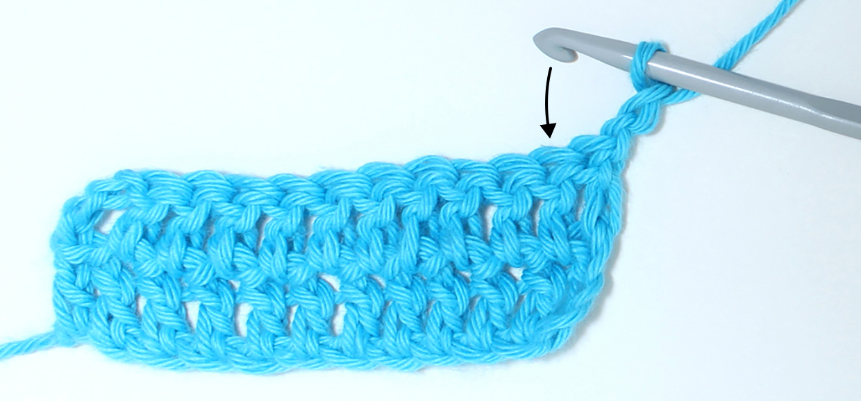 How_to_decrease_crochet_tr_step_01