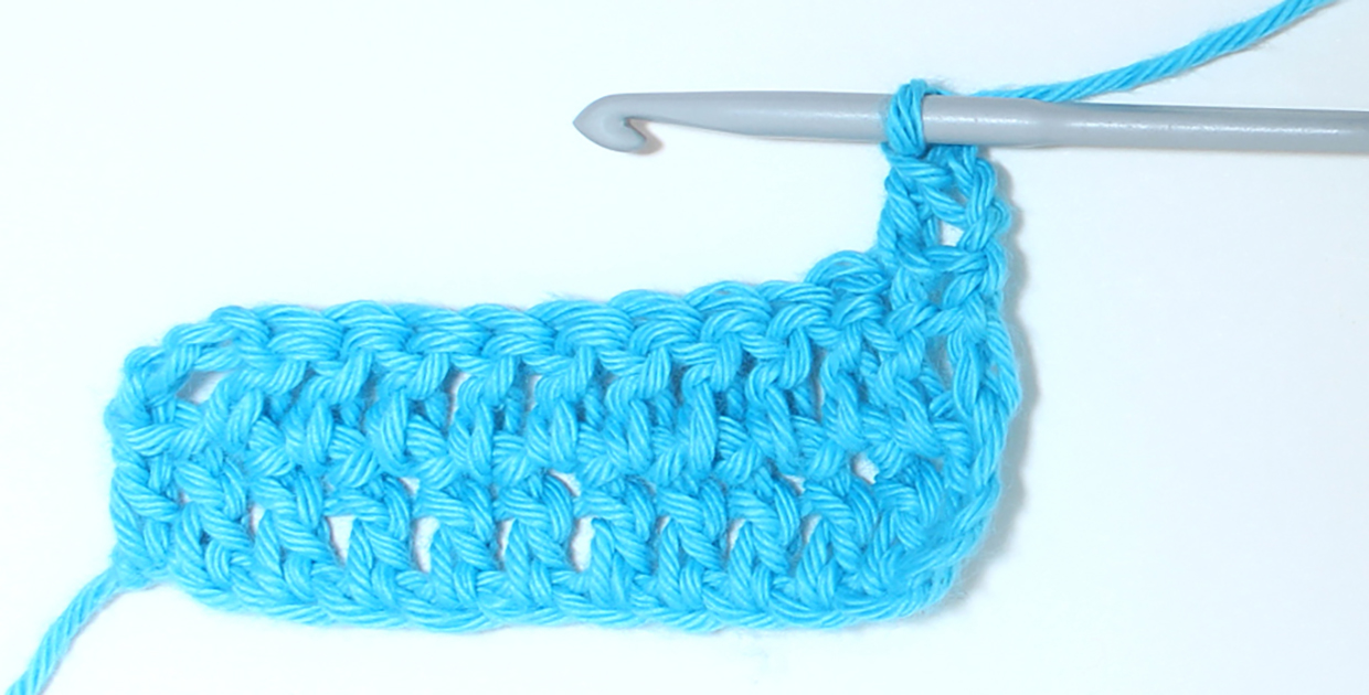 How_to_decrease_crochet_tr_step_02