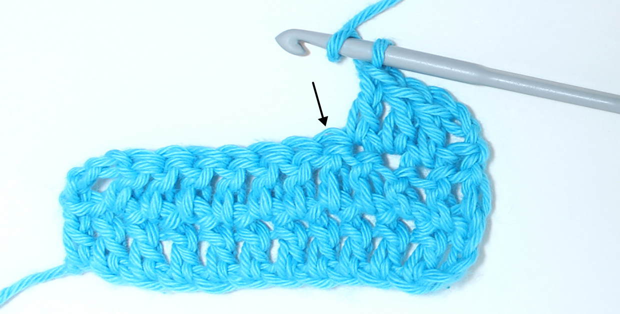 How_to_decrease_crochet_tr_step_04