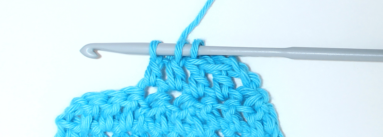 How_to_decrease_crochet_tr_step_11