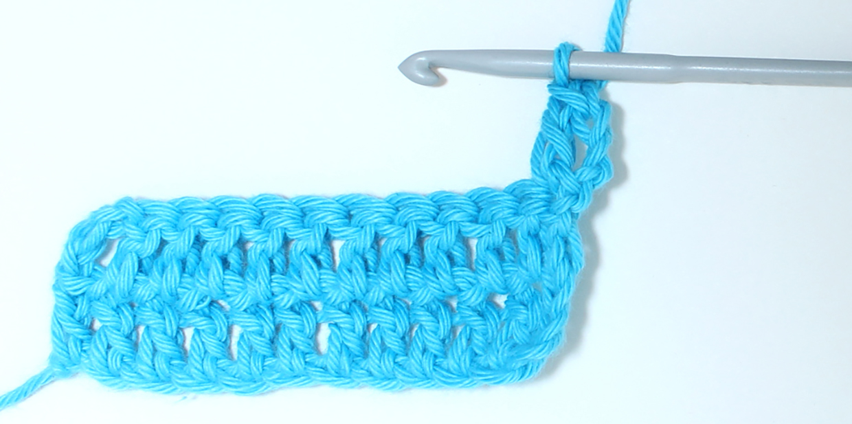 How_to_increase_crochet_tr_step_02