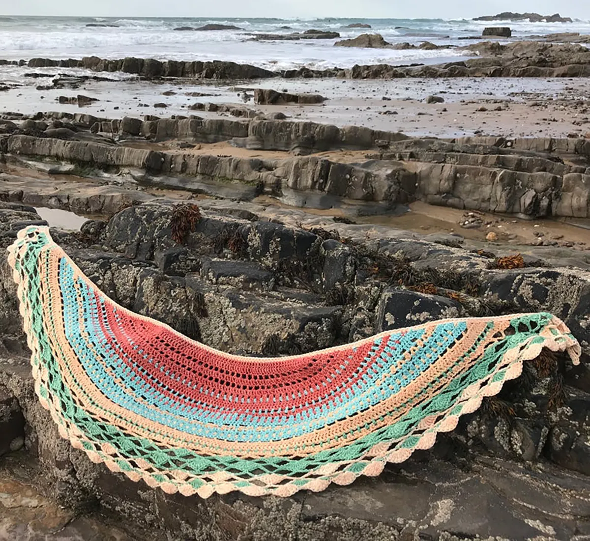 california_coast_crochet_shawl_pattern