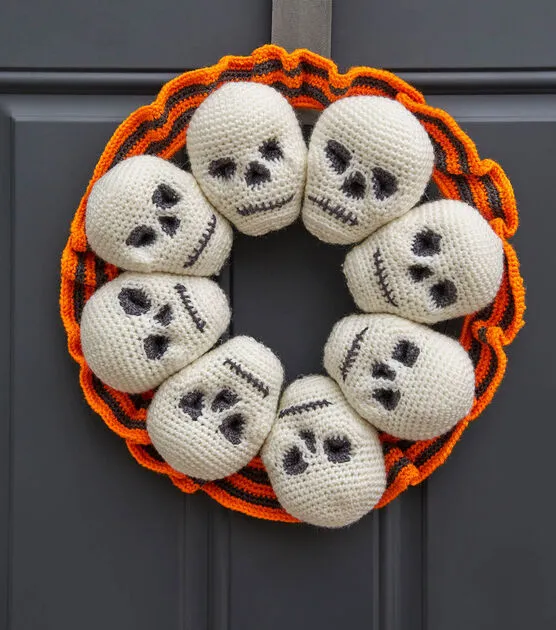 halloween front door decoration crochet