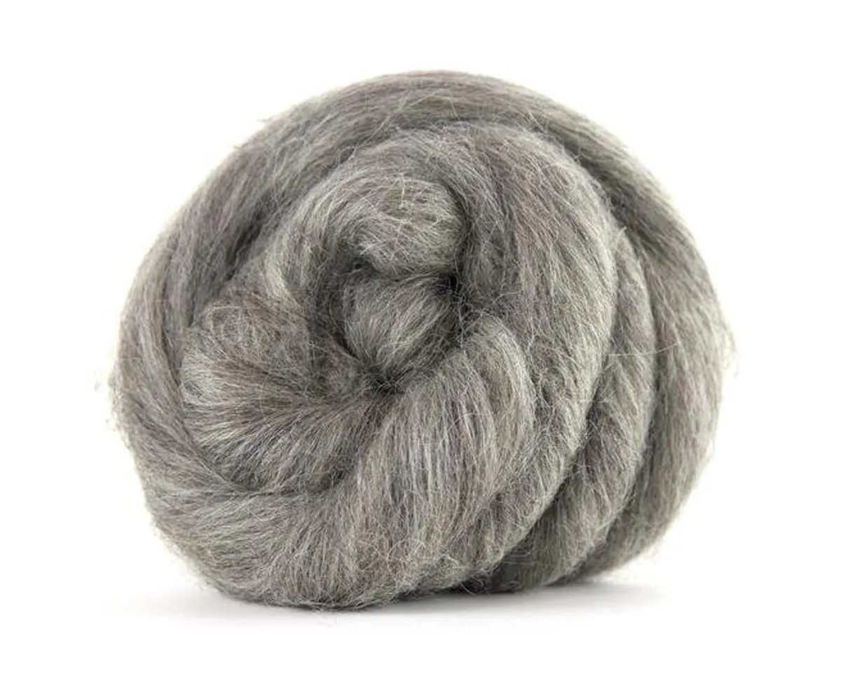Light grey Herdwick wool roving:tops - The Wool Emporium on Etsy