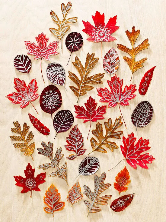 Fall painting ideas – decorated leaves