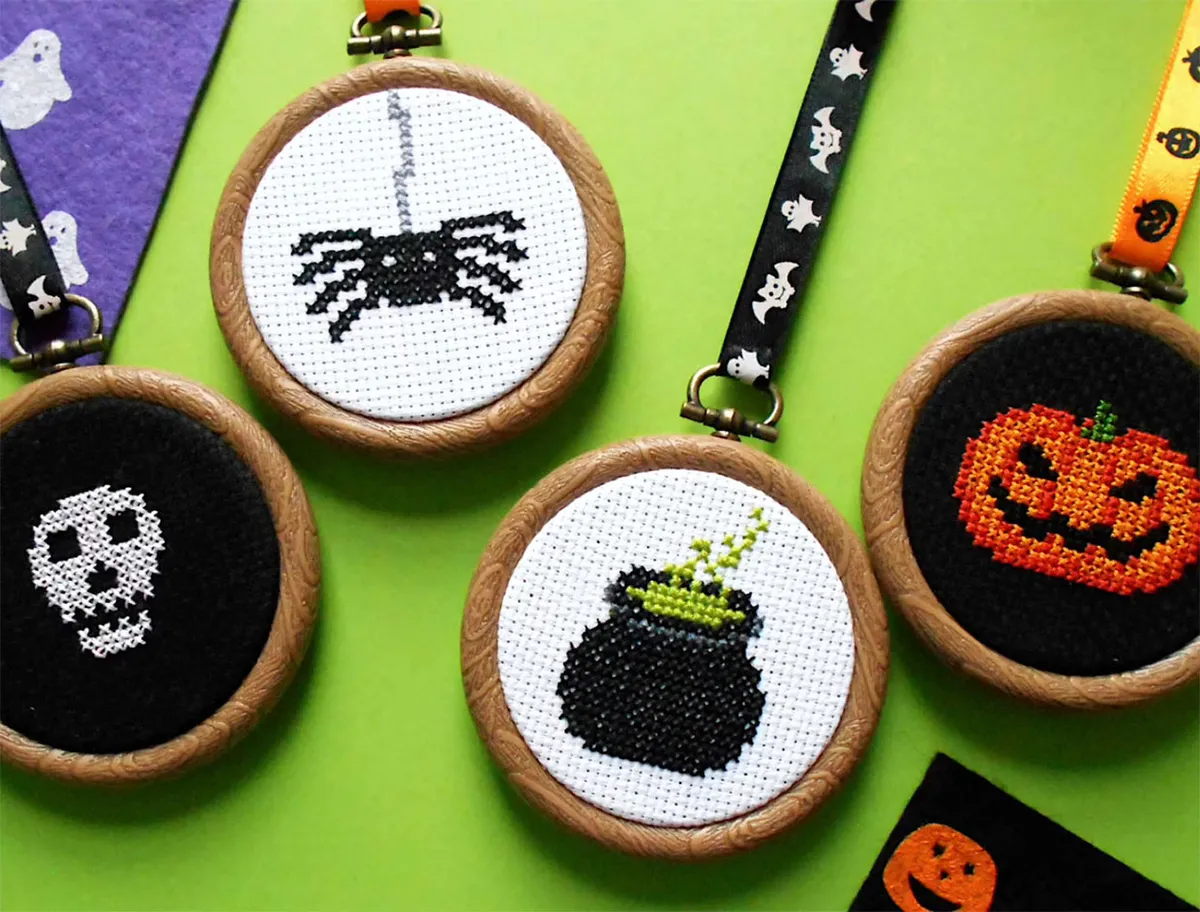Halloween sewing patterns – cross stitch hoops
