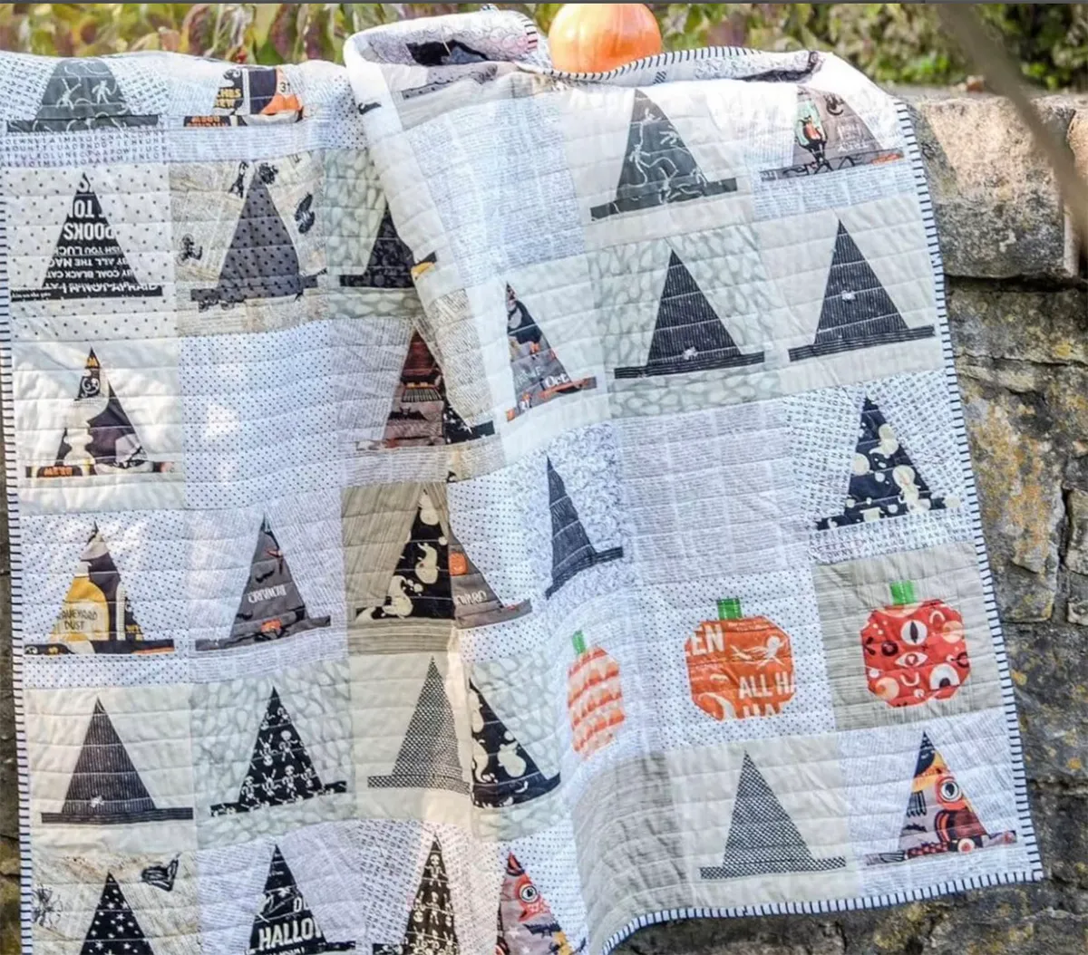 Halloween sewing pattern – witches' hat quilt