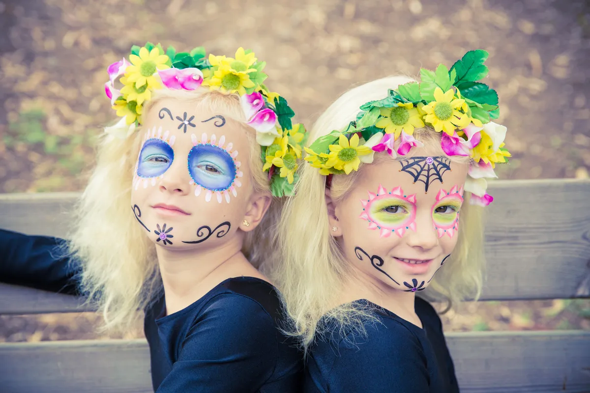 Mini Day of the Dead masks easy face paint ideas