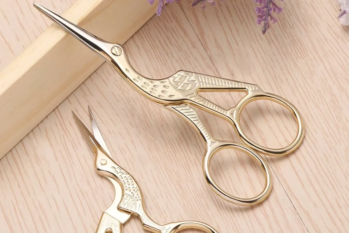 stork embroidery scissors
