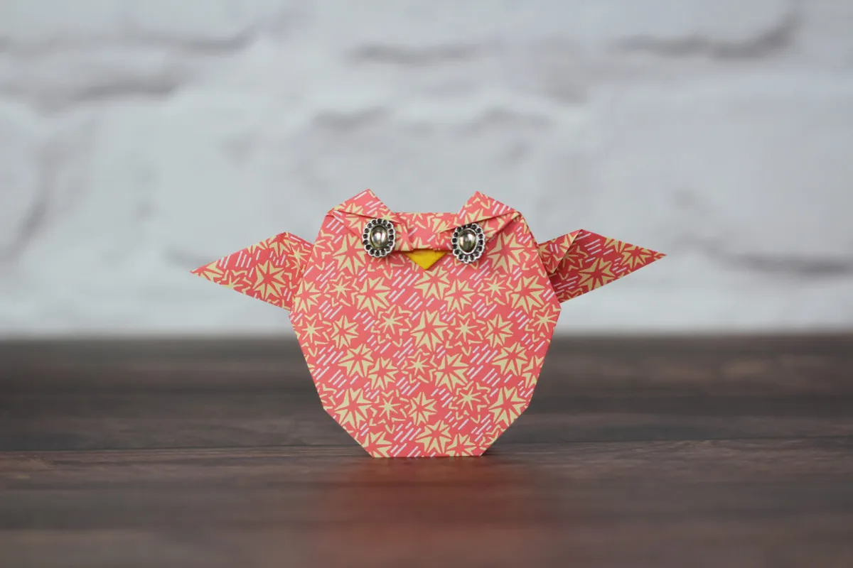 Halloween origami, How to make an Origami Owl - patterned paper