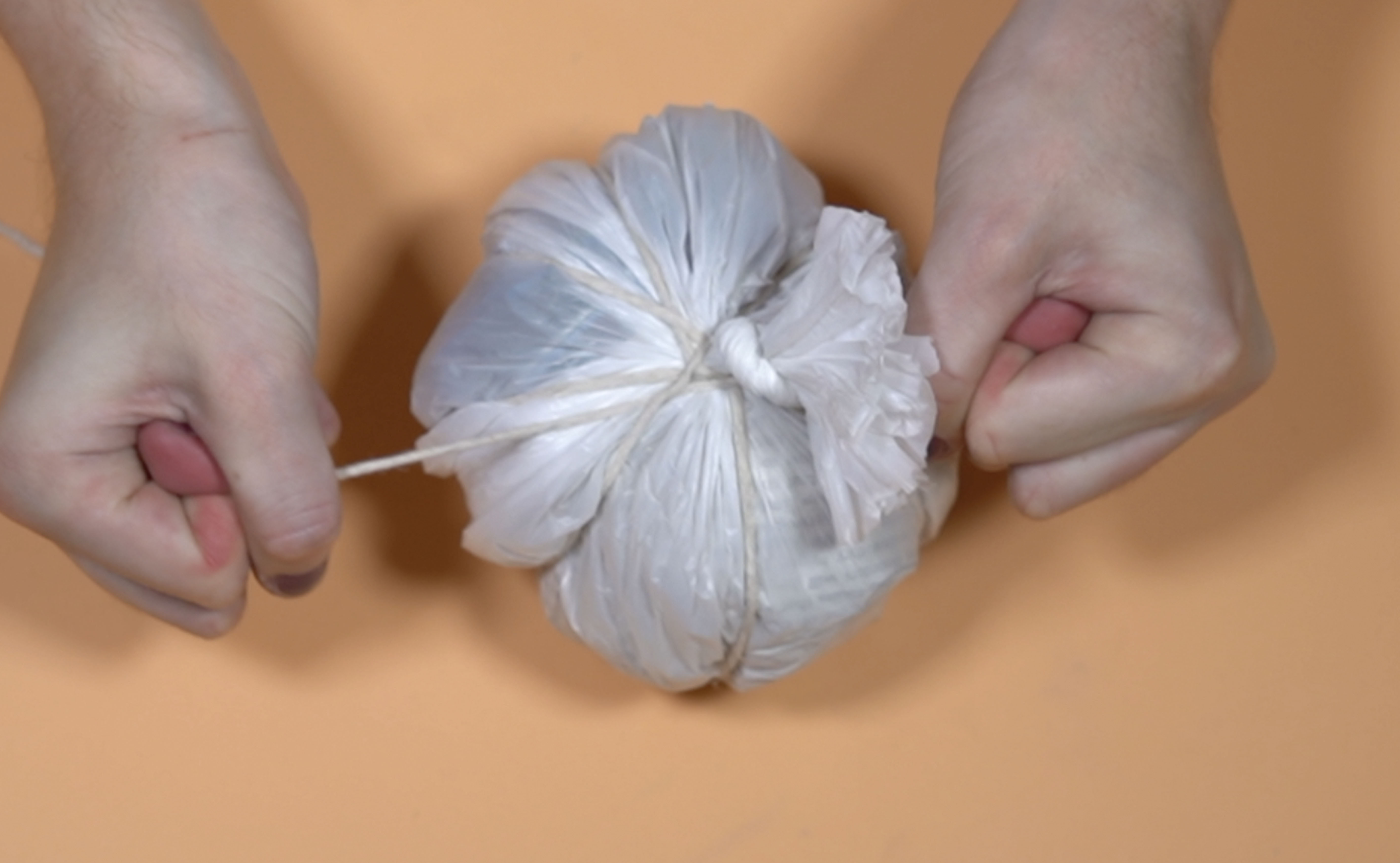 how to a make paper mache pumpkin