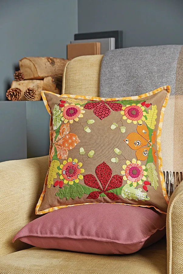 Autumn applique cushion Fall Applique Designs