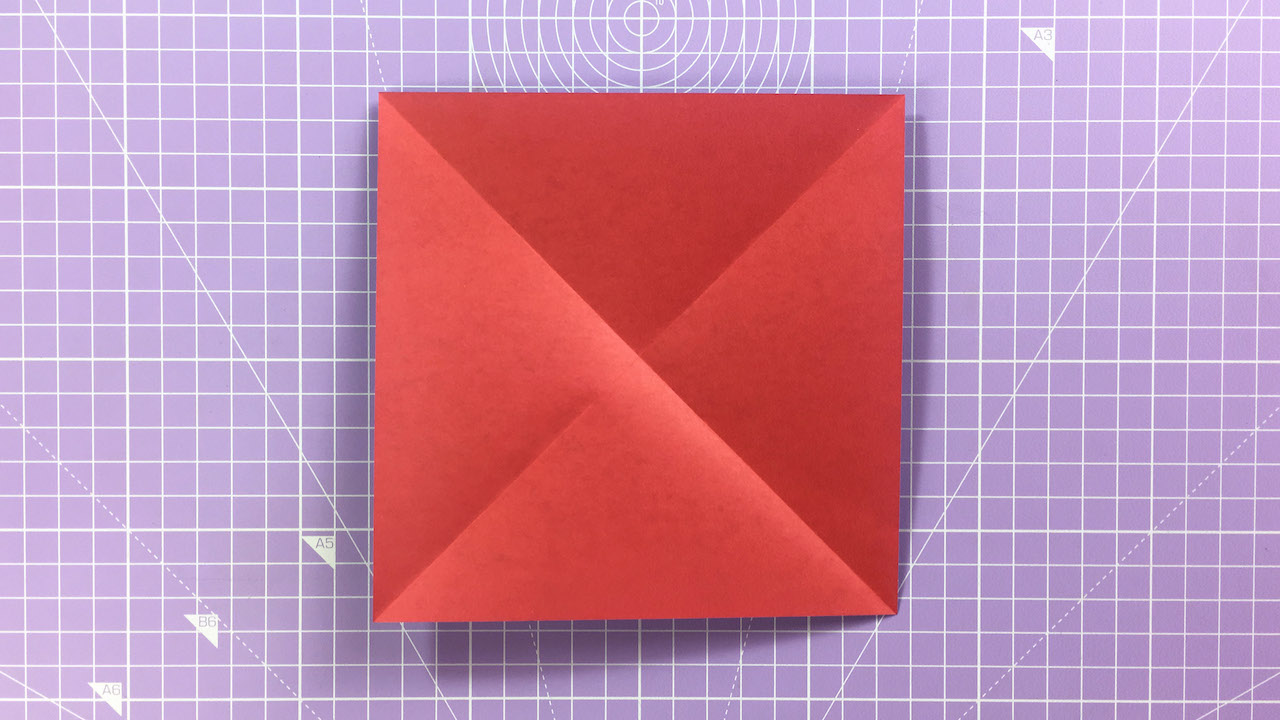 How to make an origami crane – step 1