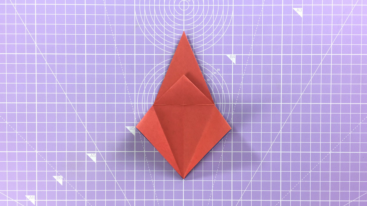 How to make an origami crane – step 10c