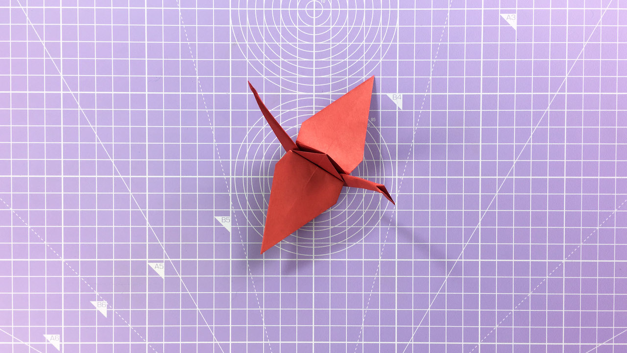 How to make an origami crane - step 18b