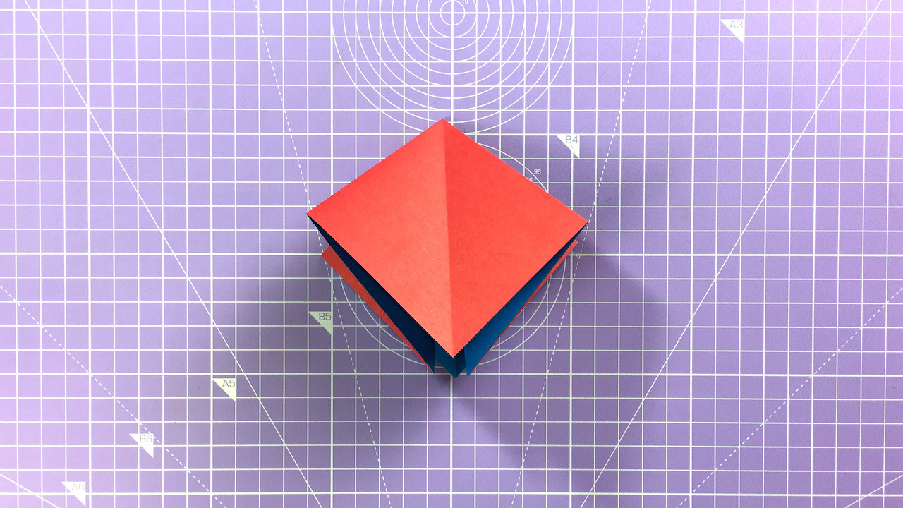 How to make an origami crane – step 3