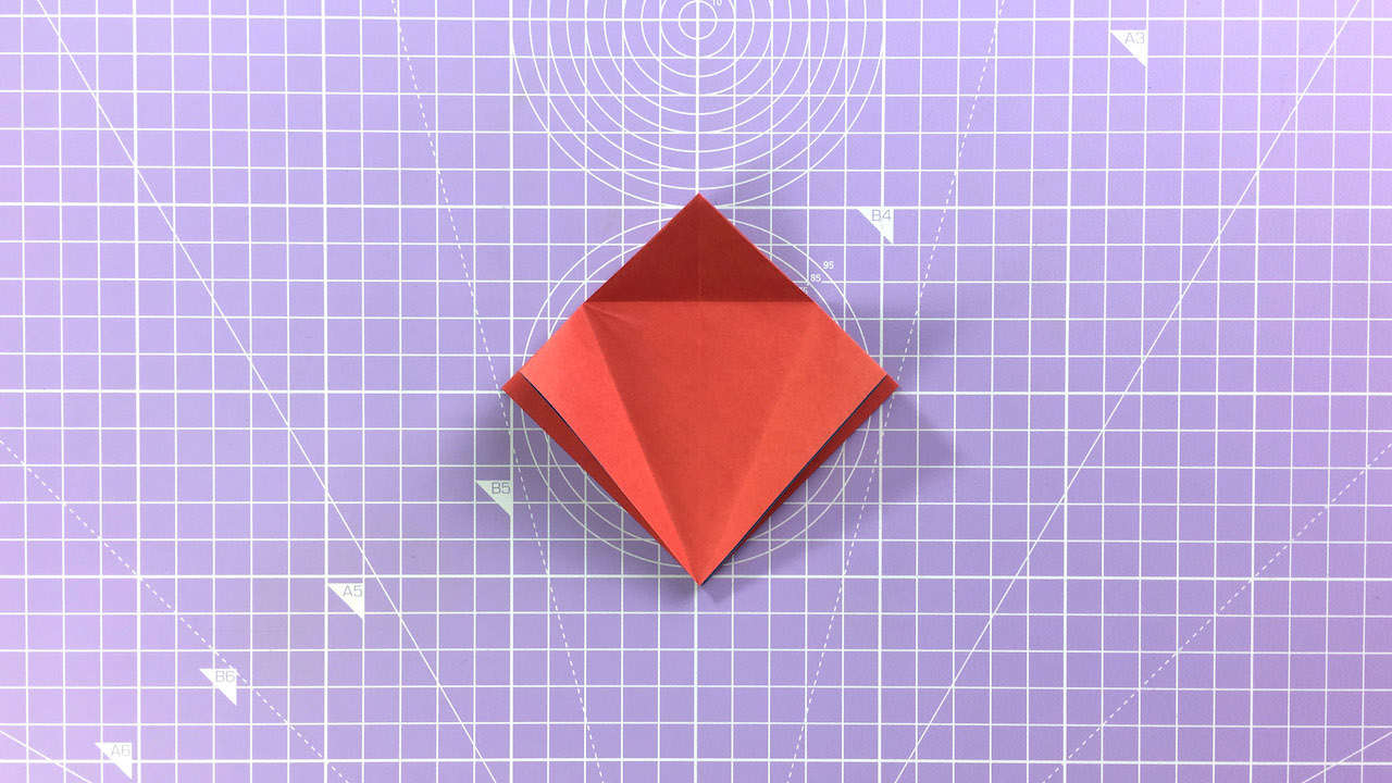 How to make an origami crane – step 7