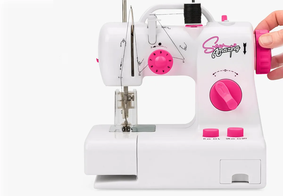 Sew Amazing Mini sewing machine