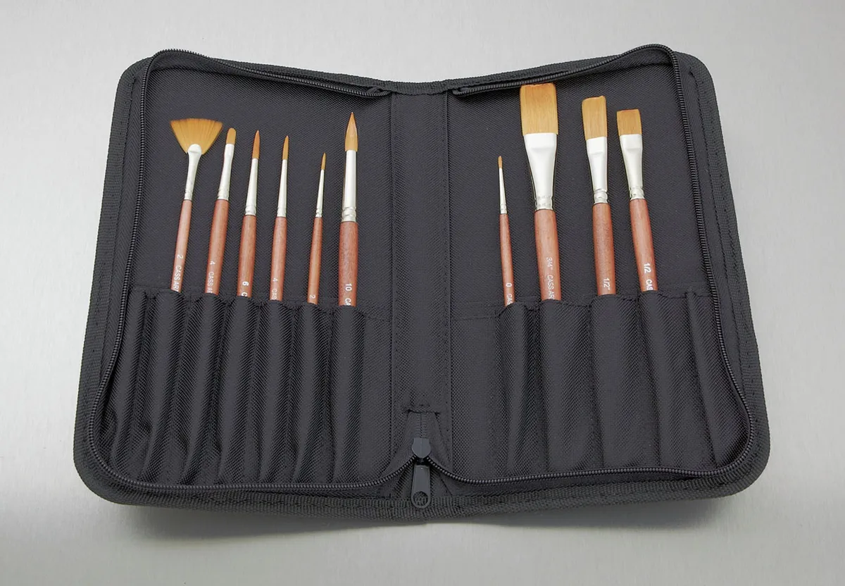 Best paint brushes – Cass Art synthetic brushes