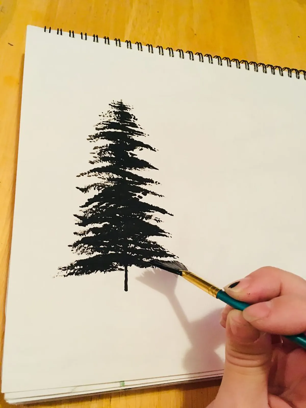 Easy acrylic painting ideas – fan brush tree