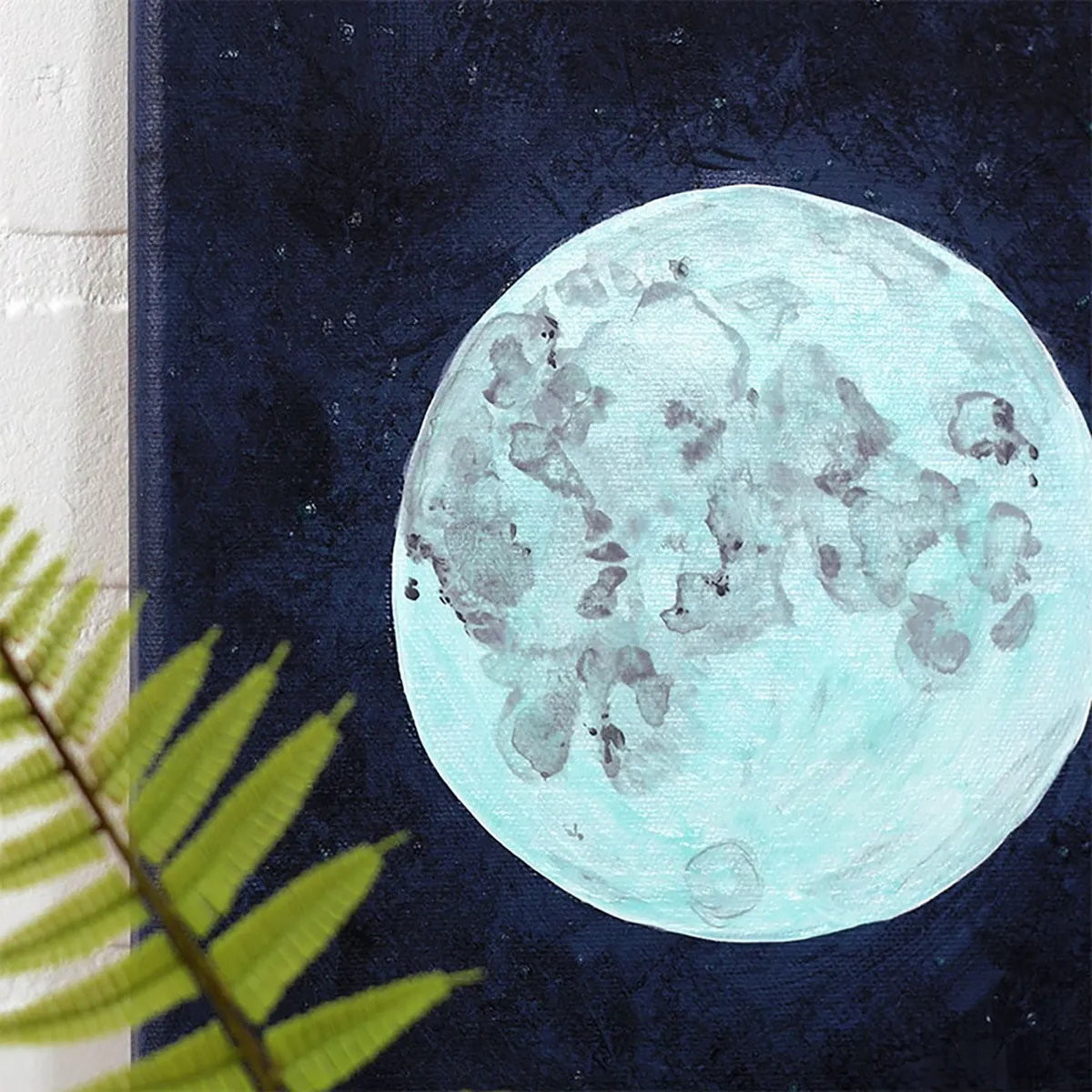 Easy acrylic painting ideas – glow in the dark moon