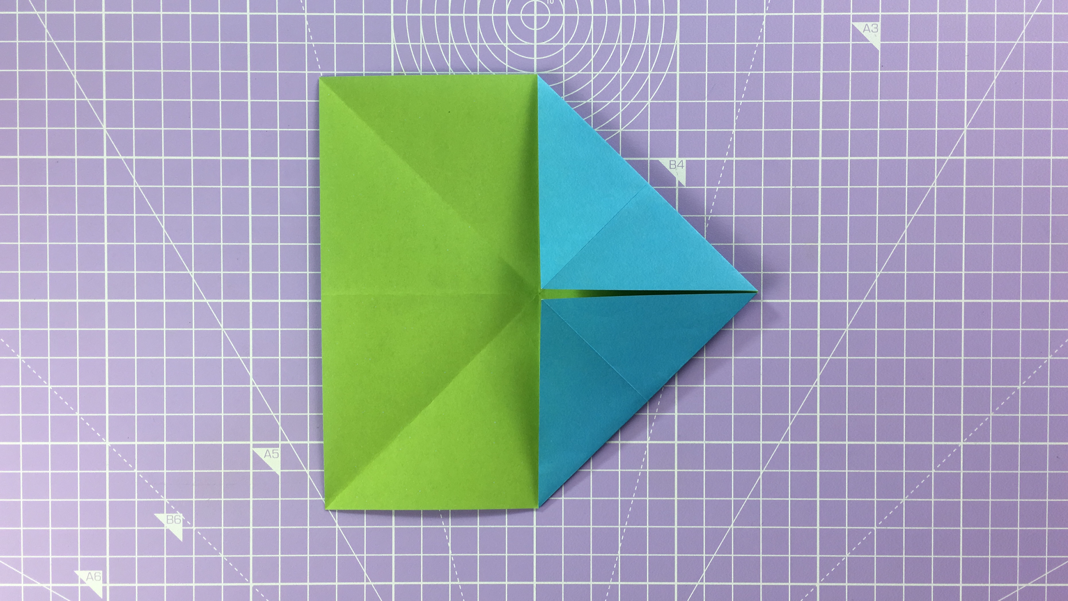 How to make an origami butterfly – step 3b