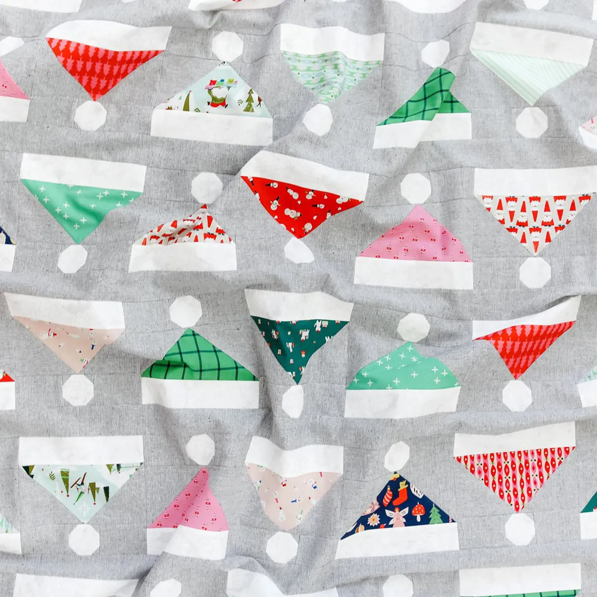 KrisKringle Christmas Quilt Pattern