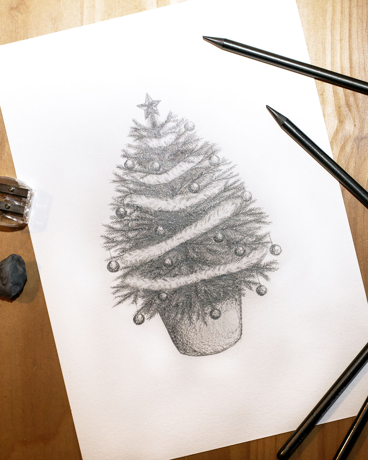 How to draw a Christmas tree