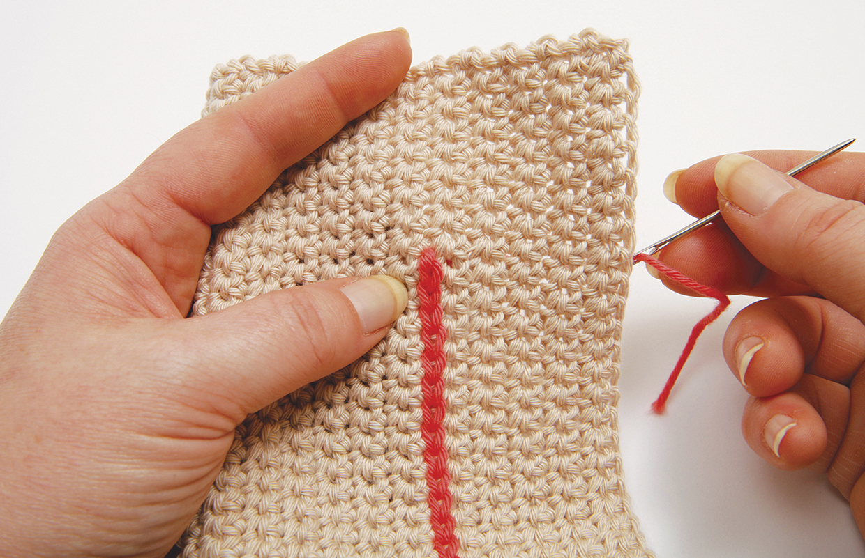 How to surface crochet - lines 07