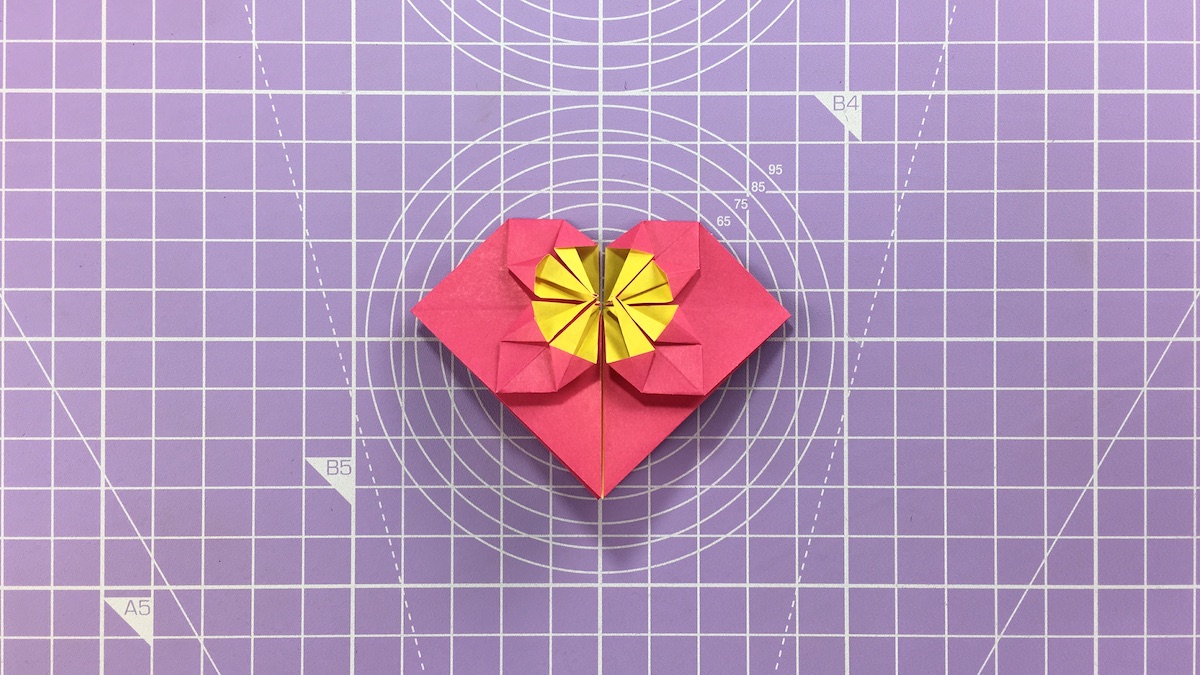 How to make an blossom origami heart – step 14, front