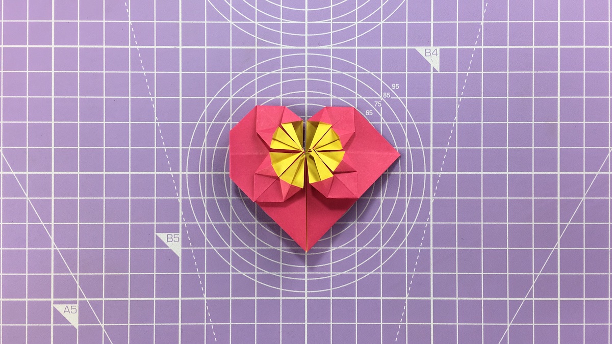 How to make an blossom origami heart – step 15