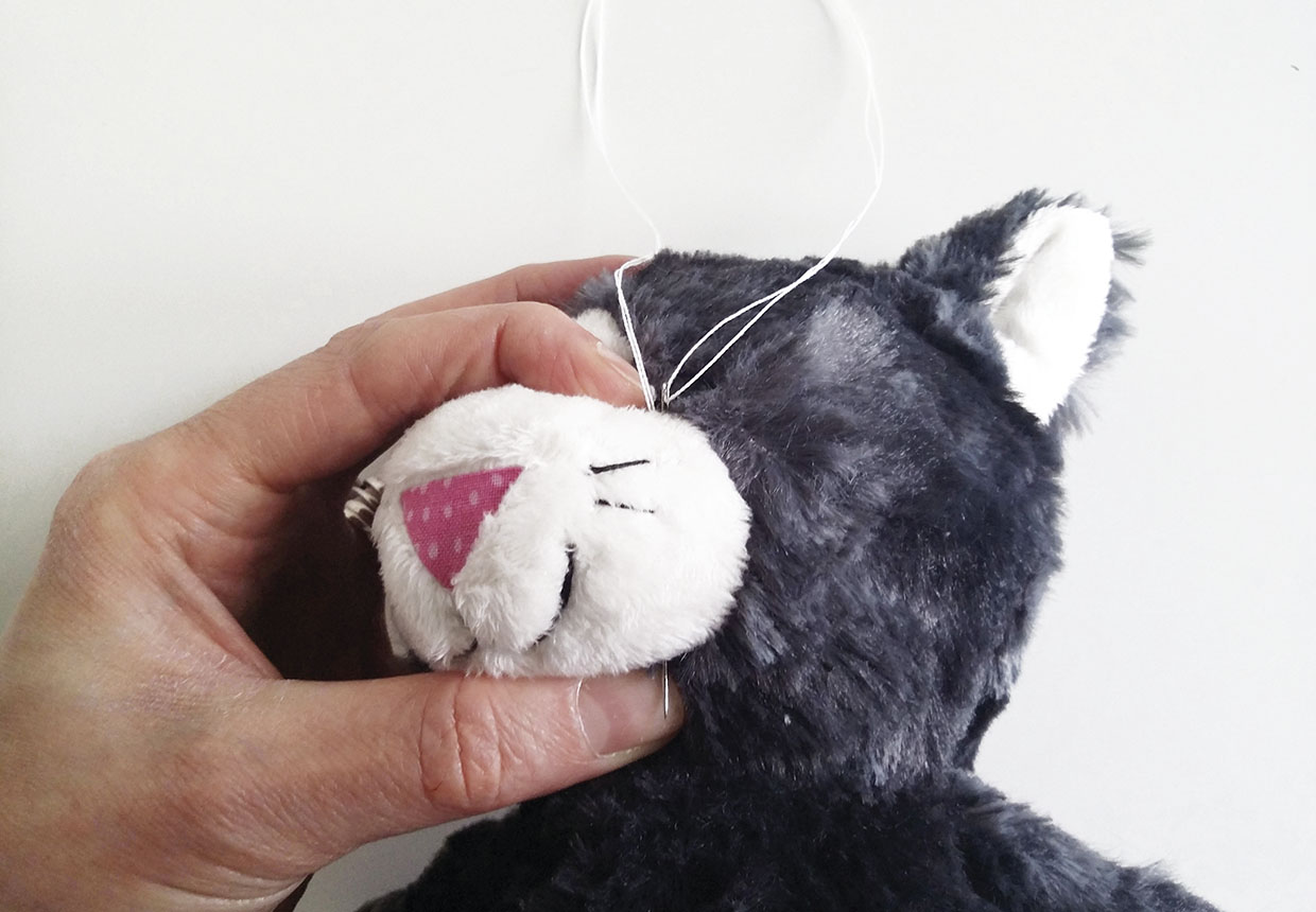 Cat sewing pattern step 17