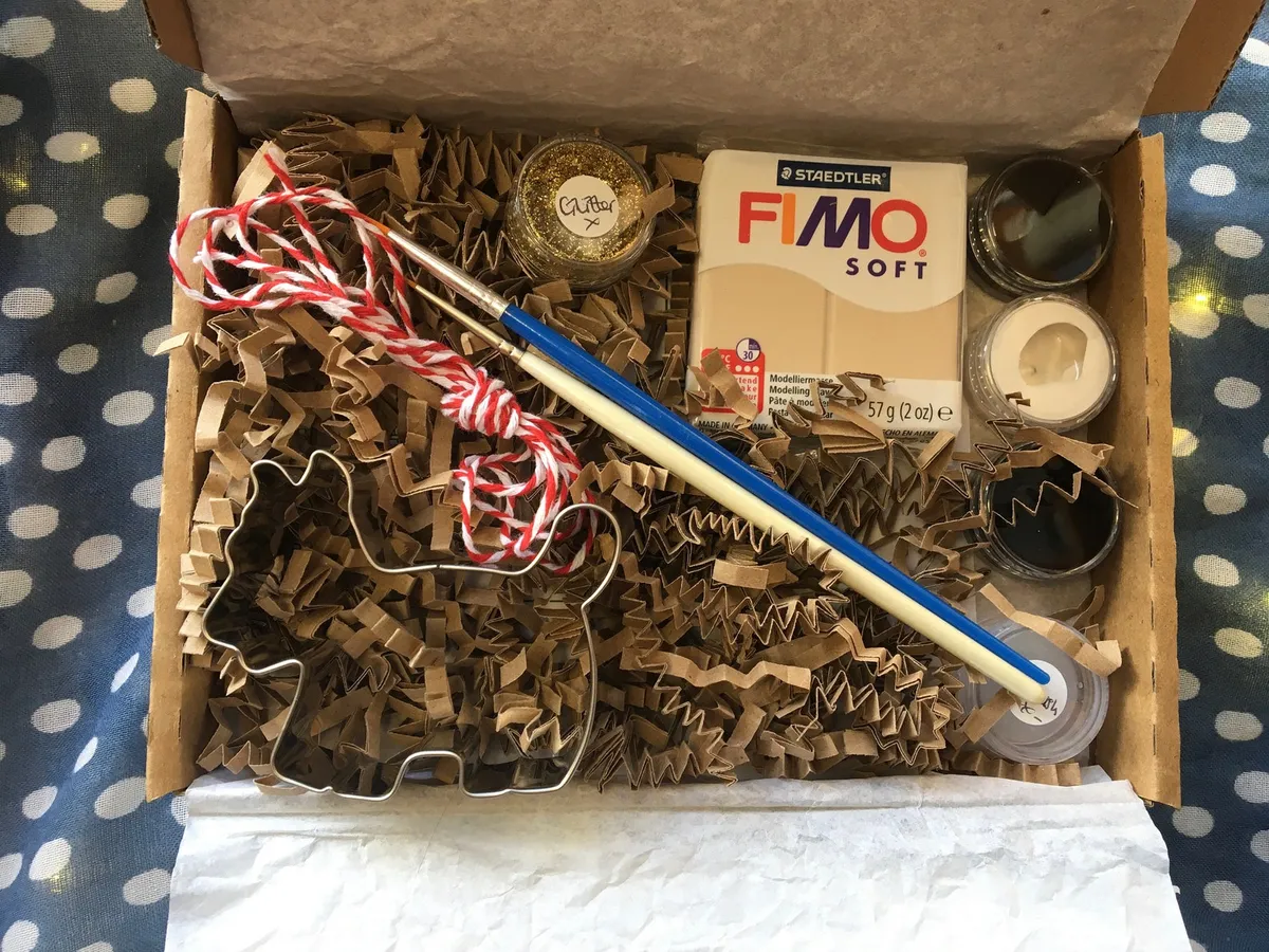 vFIMO polymer clay decoration kit
