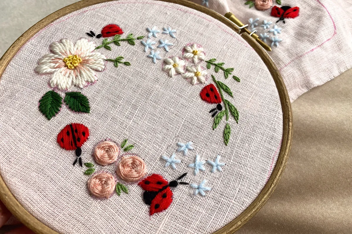 What is the best type of cross stitch hoop?