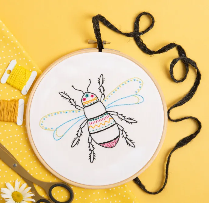 embroidery-kits-for-beginners-bee