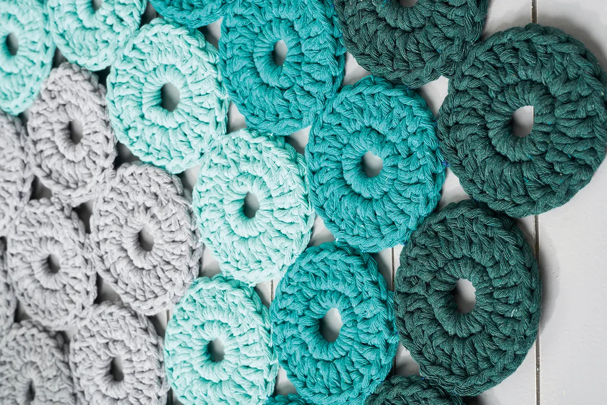 free crochet rug pattern closeup