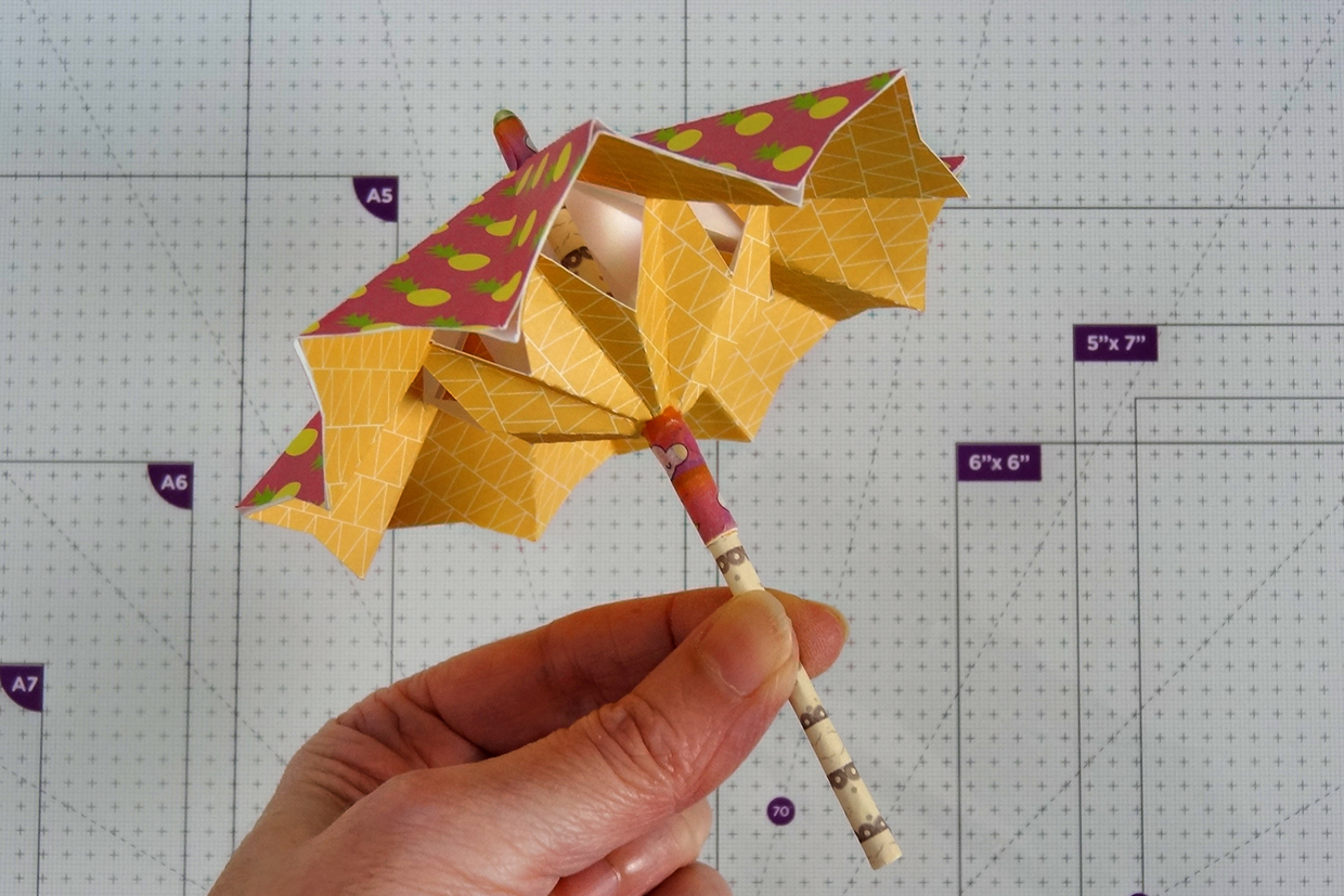 how to make a small paper umbrella 21
