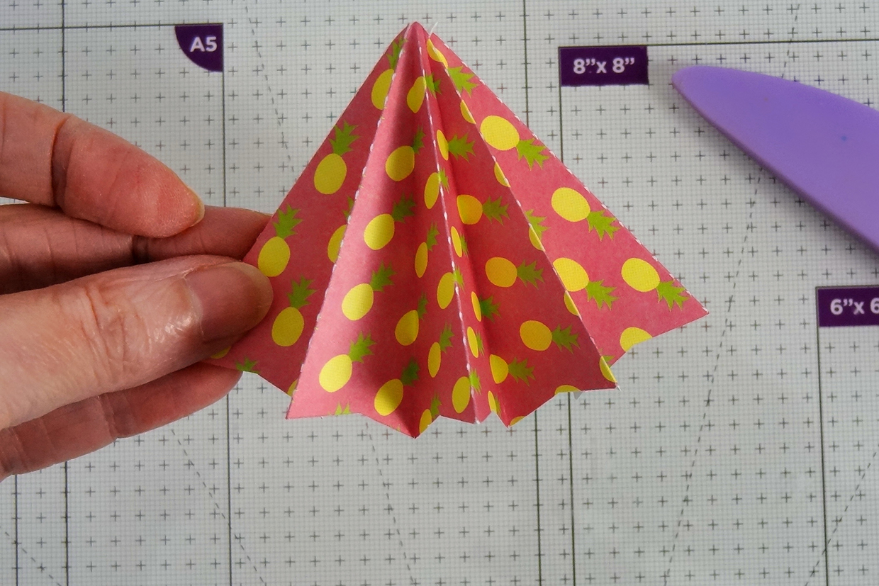 how to make a small paper umbrella 6