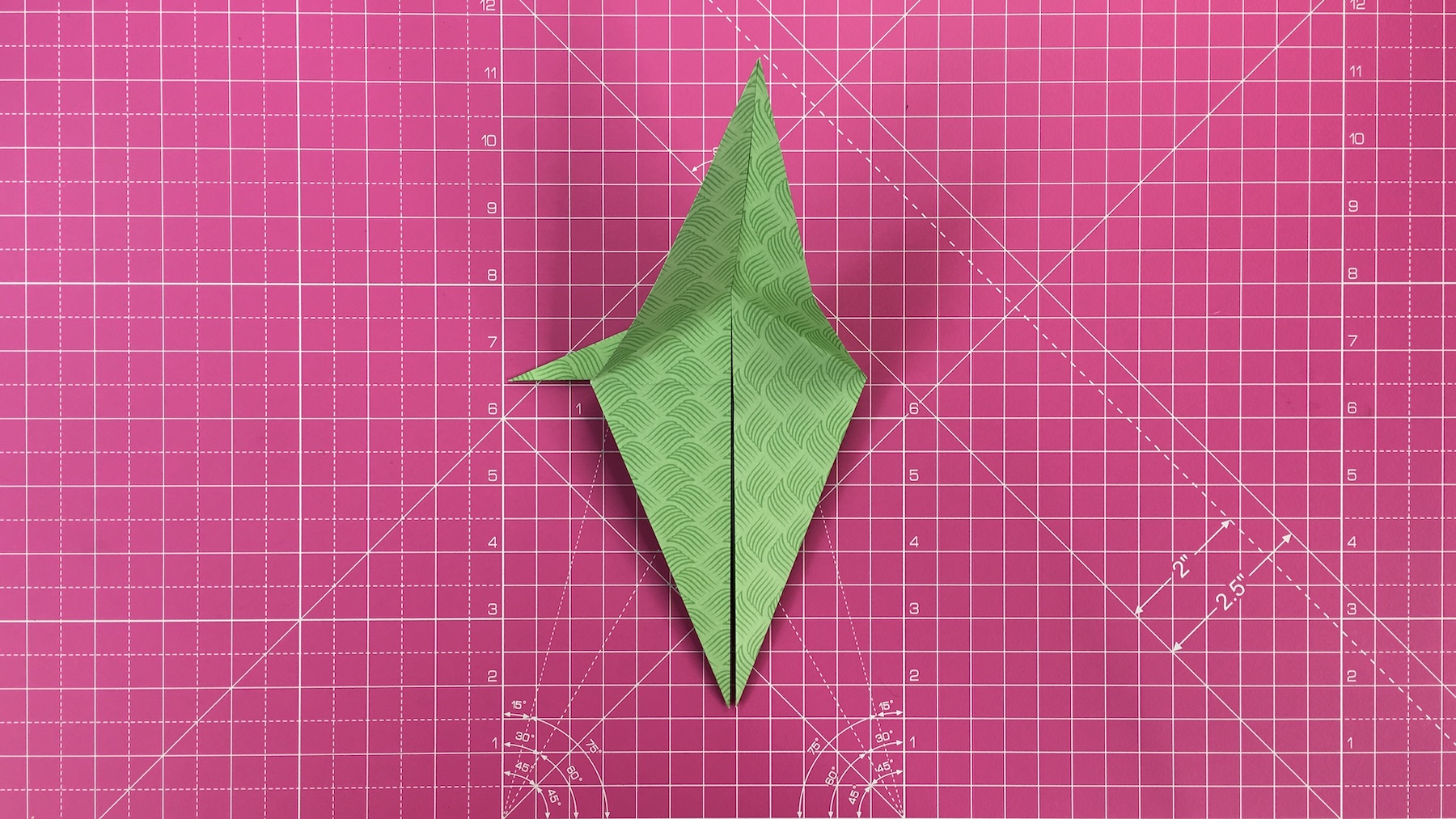 How to make an origami dragon, origami dragon tutorial - step 22e