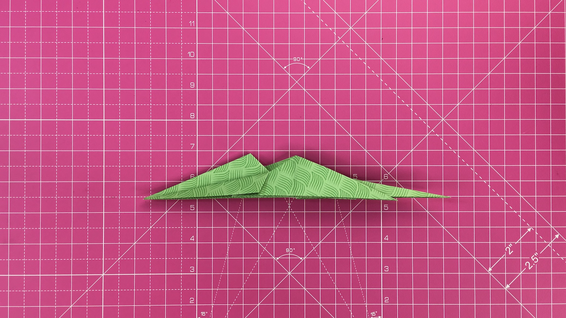 How to make an origami dragon, origami dragon tutorial - step 33a
