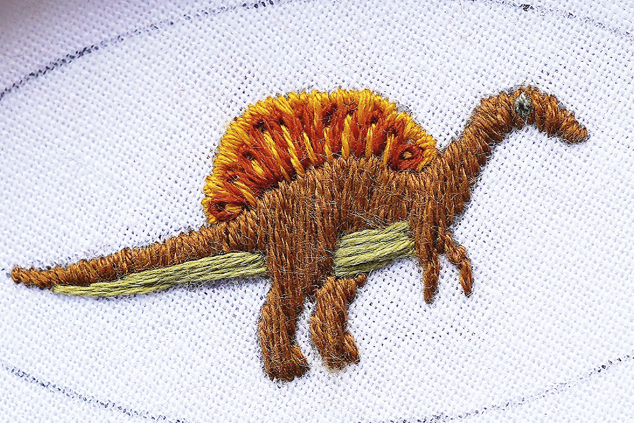 dinosaur embroidery step 2
