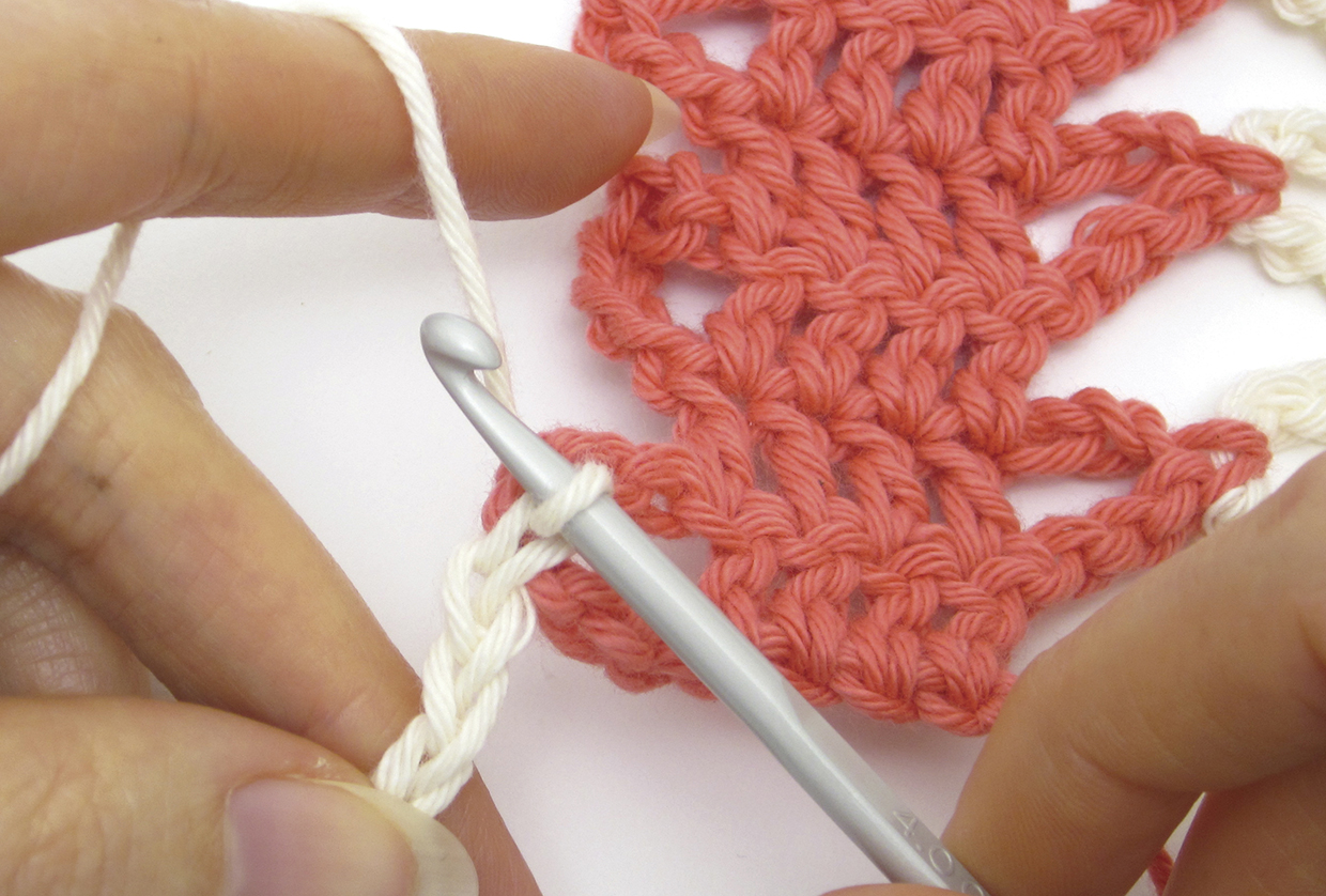 How to do bruges crochet - step 16