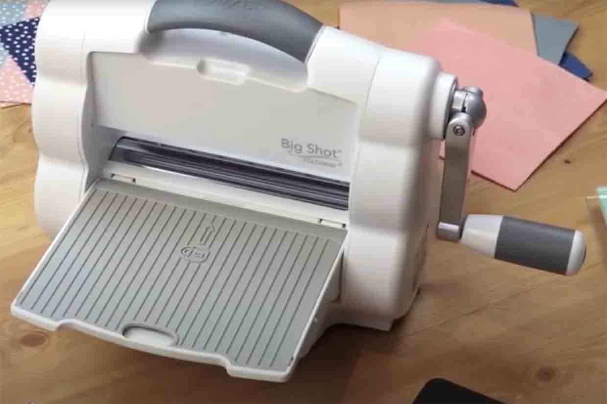  Sizzix Portable Manual Die Cutting & Embossing Machine