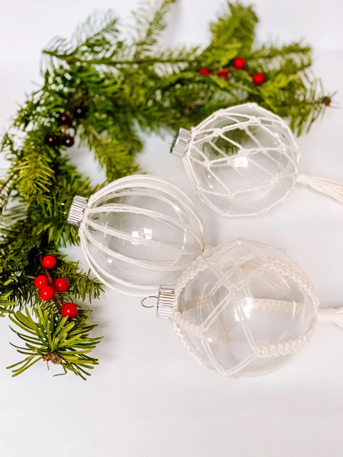 DIY Macrame Christmas Ball Ornaments