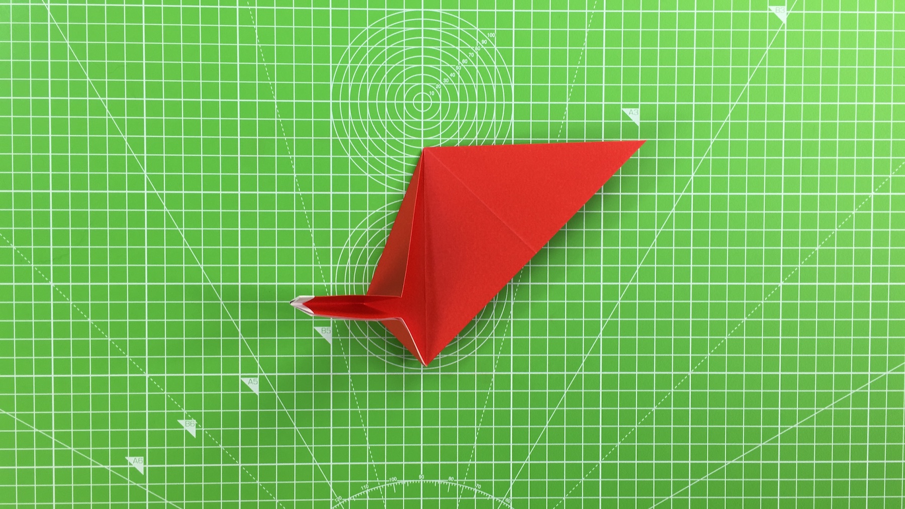 Origami Santa tutorial - how to make an origami Santa, step 34