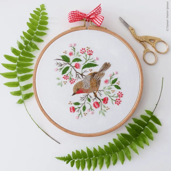 christmas embroidery kits - robin