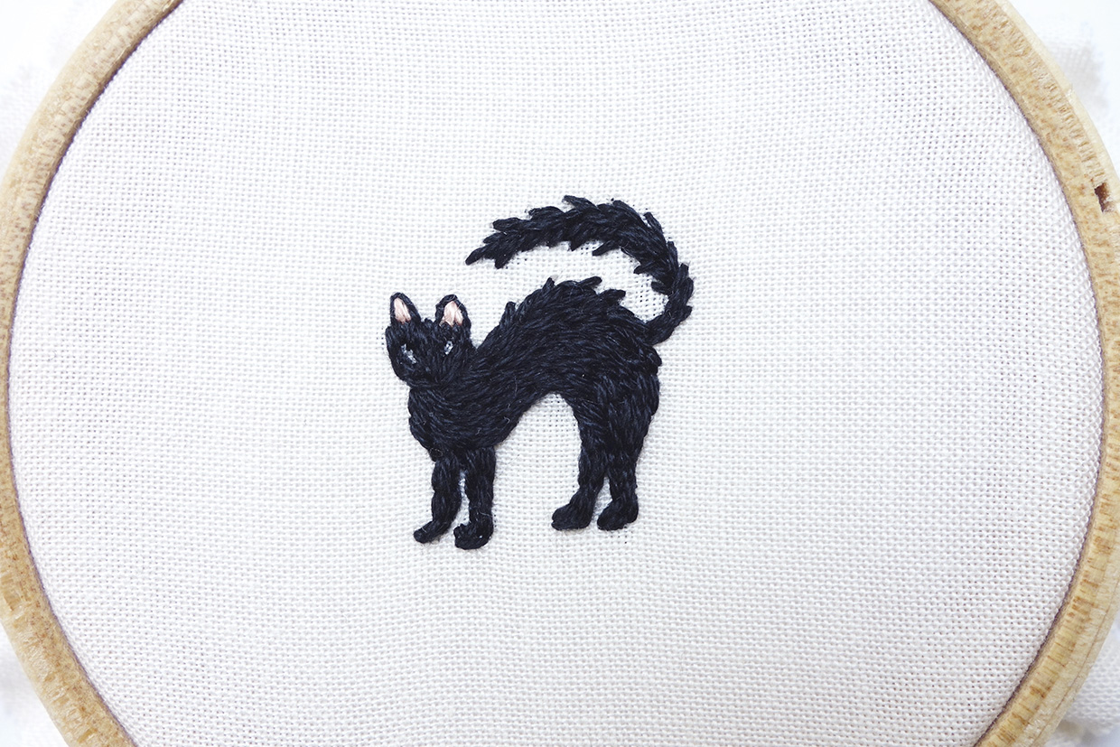 black cat embroidery step 10