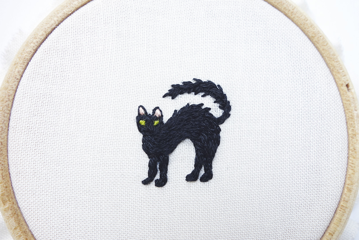 black cat embroidery step 11