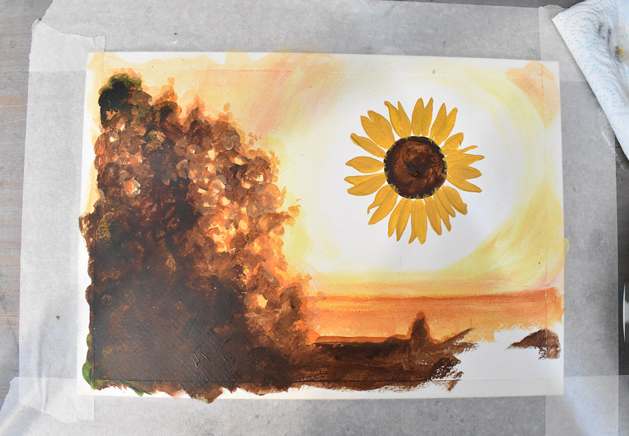 Paint in the basic sunflower shape